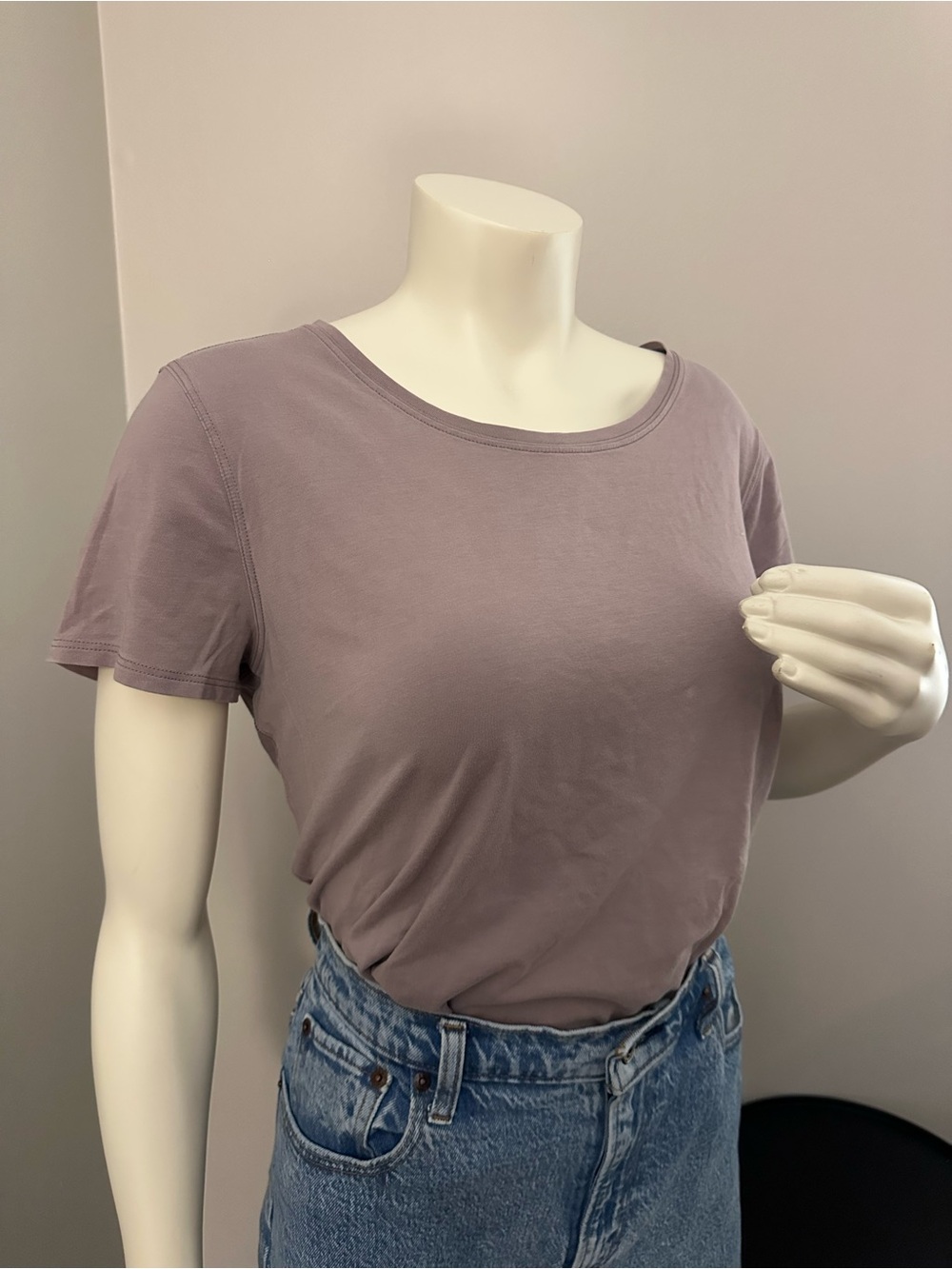 lululemon athletica Short Sleeve Crew in Dusty Mauve
